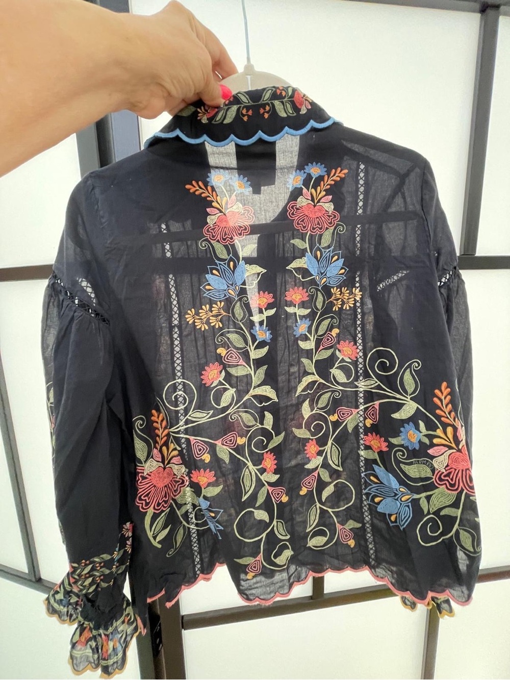 Farm Rio 🍁Embroidered Black Floral Button-Down Blouse - Women's - Picture 3 of 8